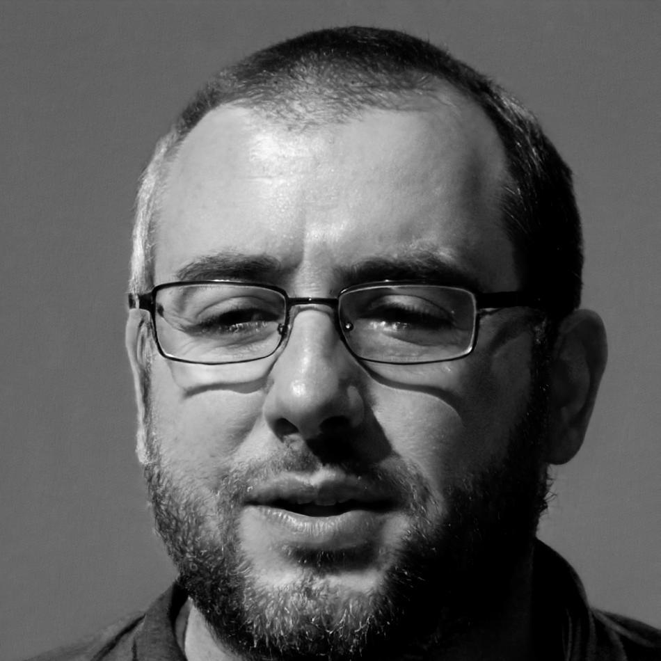 Portrait de Julien Marchand, cofondateur de zephyrivolo